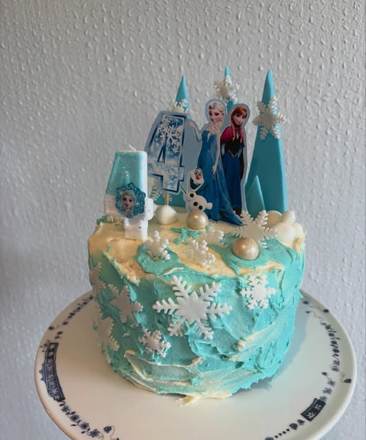 Photo by Kreativ Frøken on May 03, 2026. May be an image of cake and text.